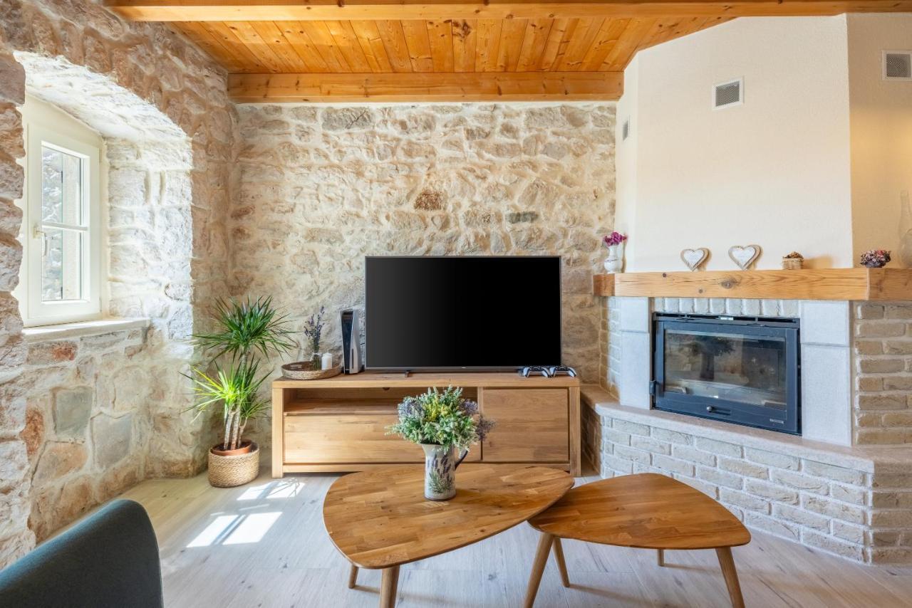 Stone Villa Mavric Grizane-Belgrad Екстер'єр фото
